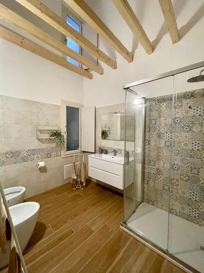 Home Viale Trento 16 Cagliari Eksteriør billede