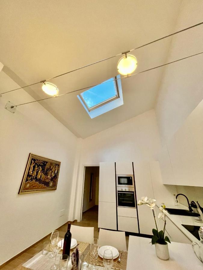 Home Viale Trento 16 Cagliari Eksteriør billede