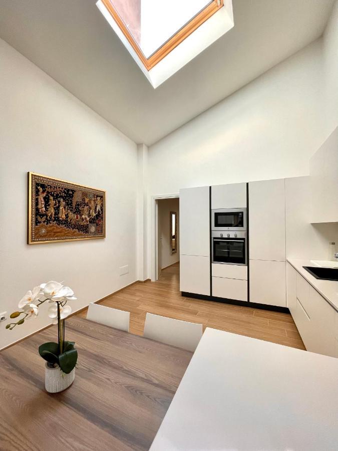 Home Viale Trento 16 Cagliari Eksteriør billede